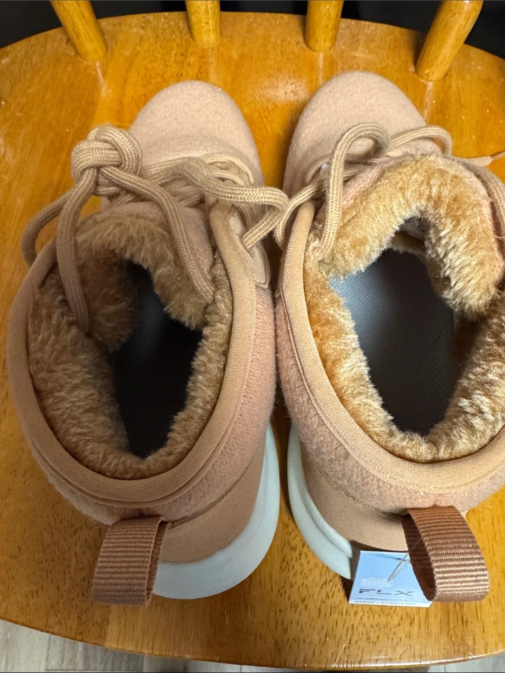 Women's FLX 7.5W Tan sherpa water proof lightweight hightop Casual Sneakers